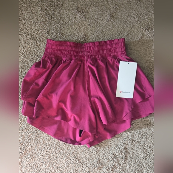 lululemon Shake it out high rise run short - Picture 1 of 4